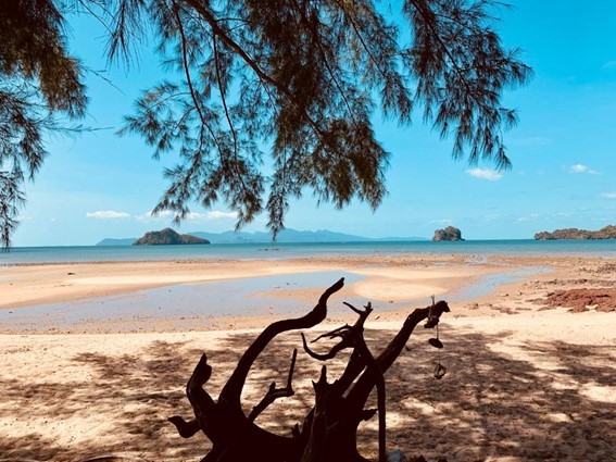 langkawi tanjun.jpg
