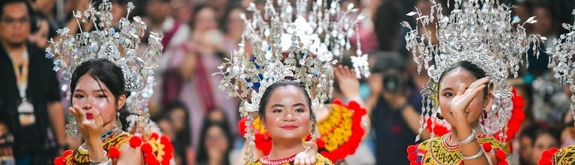 malaysia-wesaktagjpg.jpg