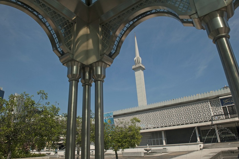 MASJID NEGARA.jpg